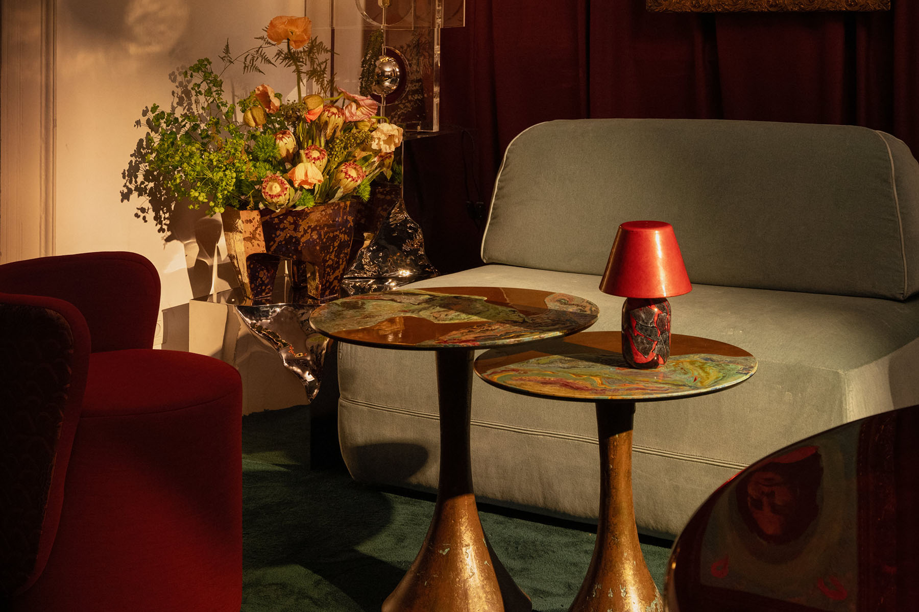 Opera side tables